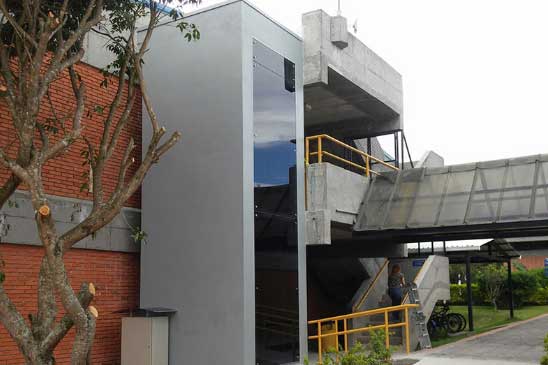 Ductos o estructuras autoportables - Elevadores Centroamericanos Int - Costa Rica