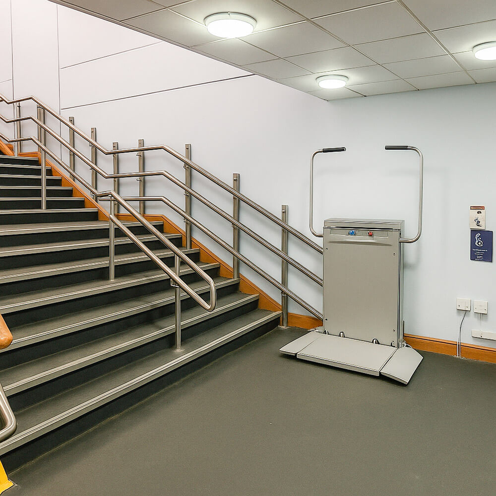 Plataforma Salvaescaleras en Costa Rica, Elevadores Centroamericanos